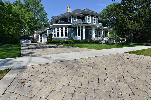 Best Local Driveway Pavers  in Tutwiler, MS