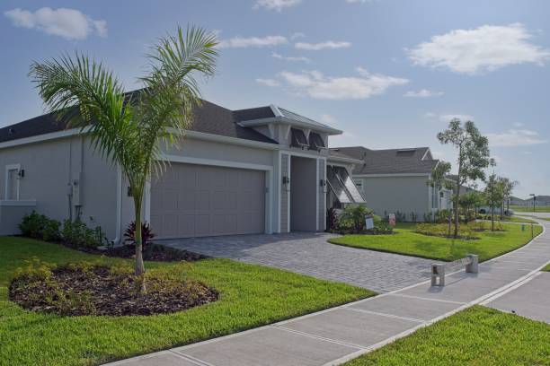 Best Custom Driveway Pavers  in Tutwiler, MS