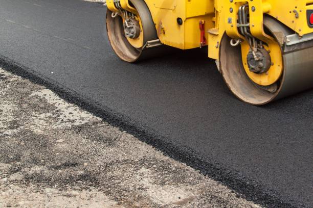 Best Permeable Paver Driveway  in Tutwiler, MS